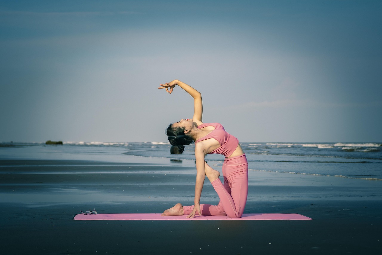 Gentle movement by the ocean